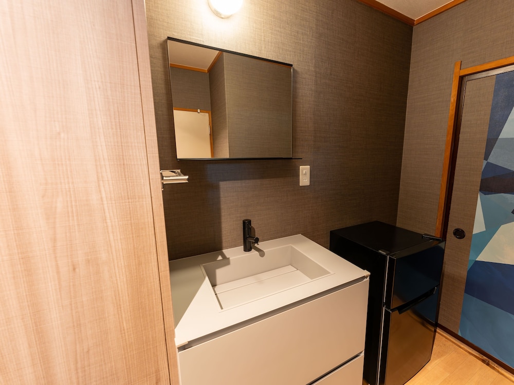 スタンダード和室14畳 D 低層階 禁煙 客室2 | 亀の井ホテル 草津湯畑