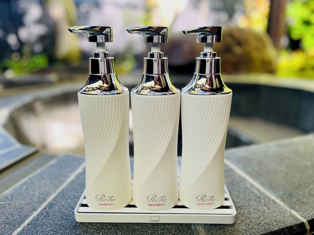 スタンダード 4 人部屋 客室2 | 久邸