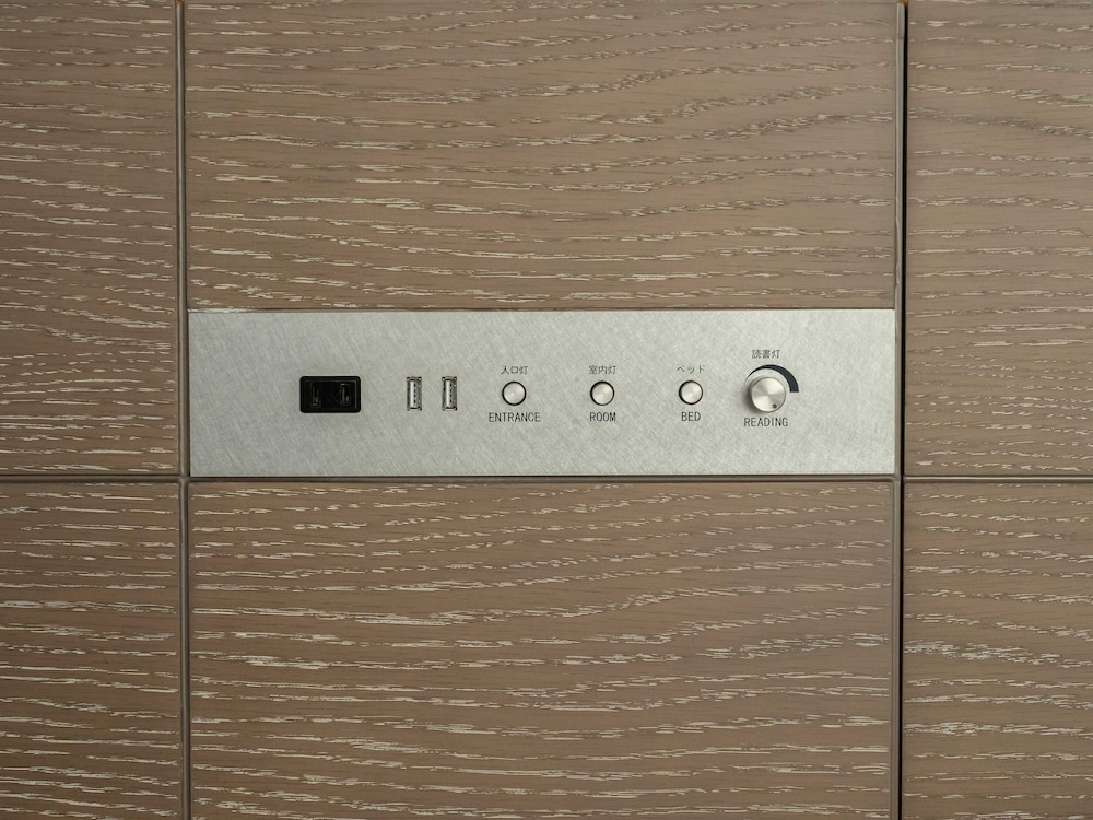 スーペリア ダブルルーム (ソフトドリンク, ブレッド&ペイストリー無料) 禁煙 客室の設備とサービス9 | insomnia 京都御池