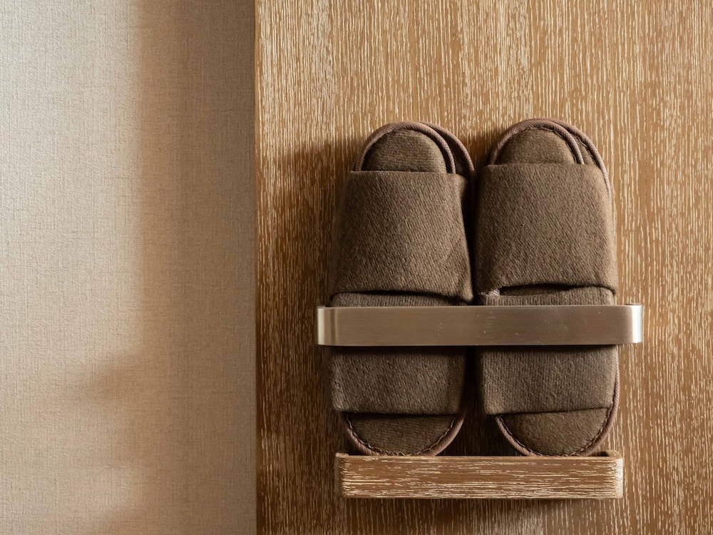 スーペリア ダブルルーム (ソフトドリンク, ブレッド&ペイストリー無料) 禁煙 客室の設備とサービス6 | insomnia 京都御池