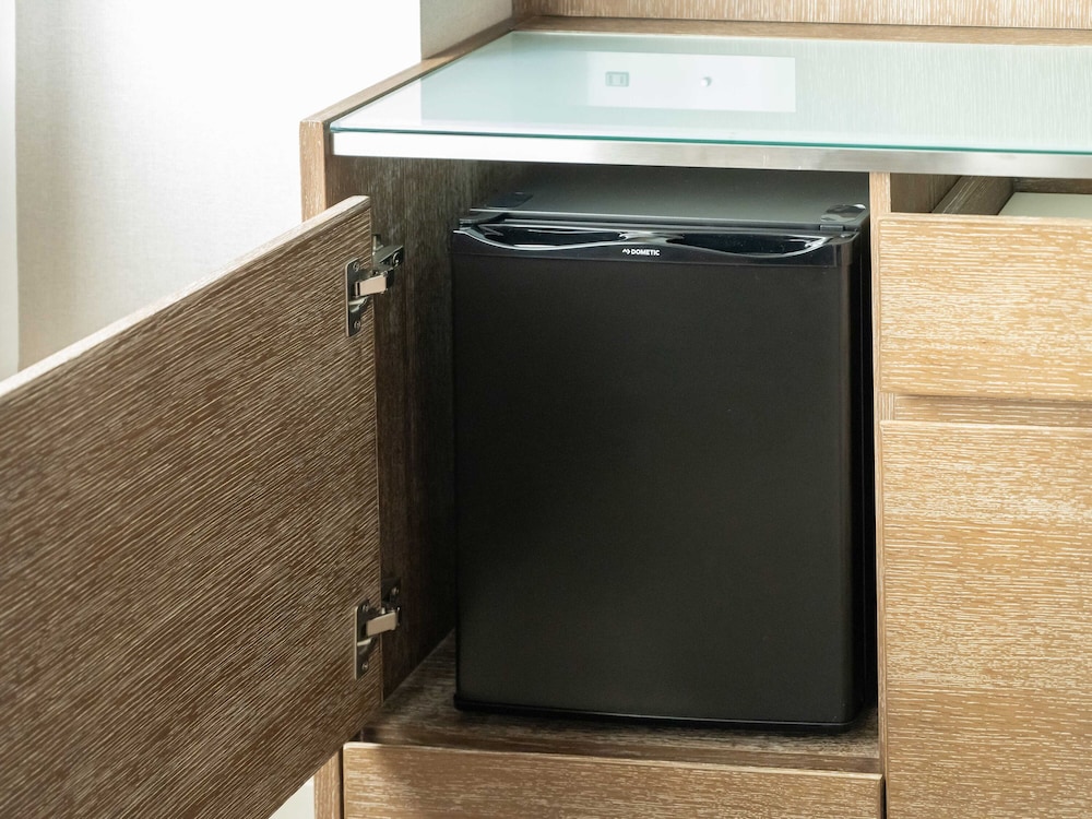 スーペリア ダブルルーム (ソフトドリンク, ブレッド&ペイストリー無料) 禁煙 客室の設備とサービス7 | insomnia 京都御池