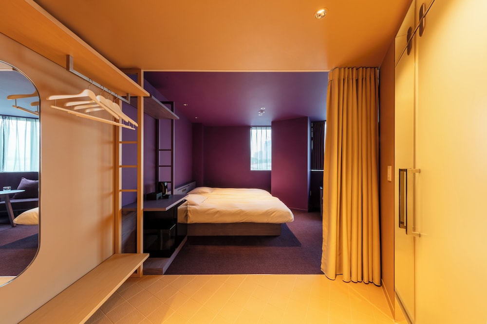 [パープル] ユニバーサルルーム 禁煙 客室1 | トグルホテル水道橋