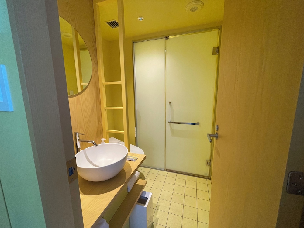 [ライトブルー] コーナールーム 禁煙 バスルーム0 | トグルホテル水道橋