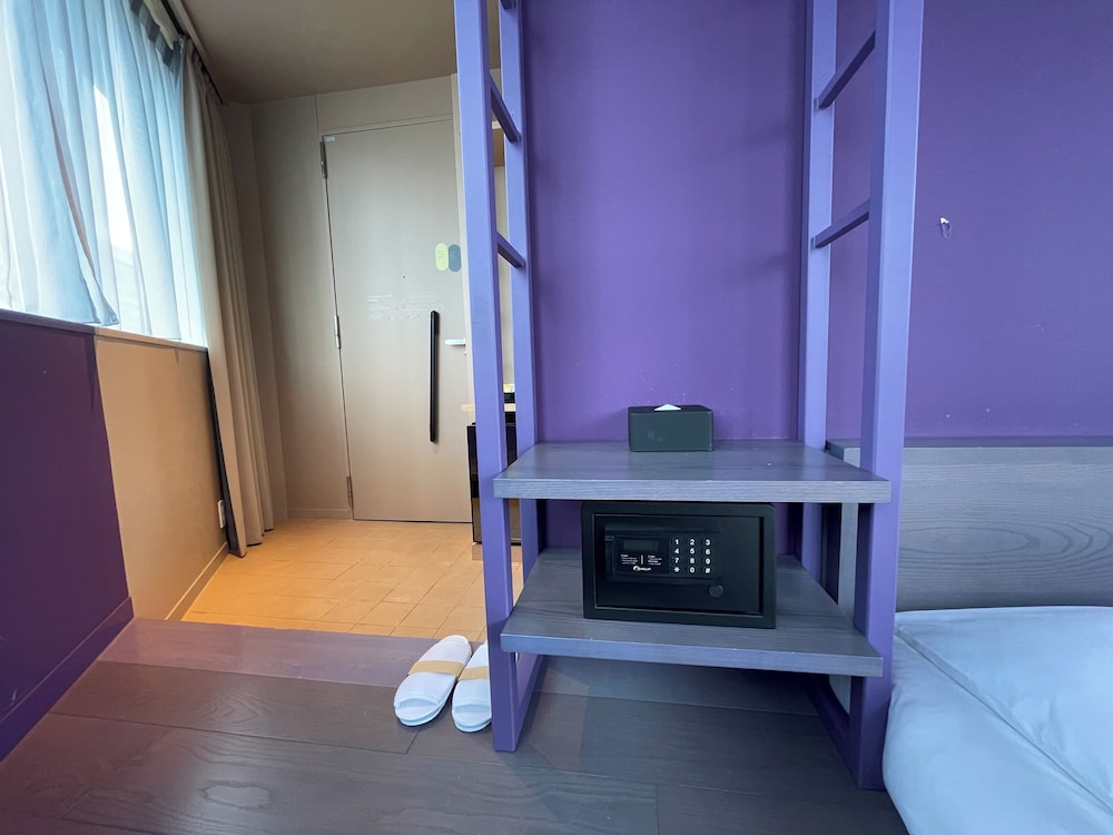 [パープル] コーナールーム 禁煙 客室5 | トグルホテル水道橋