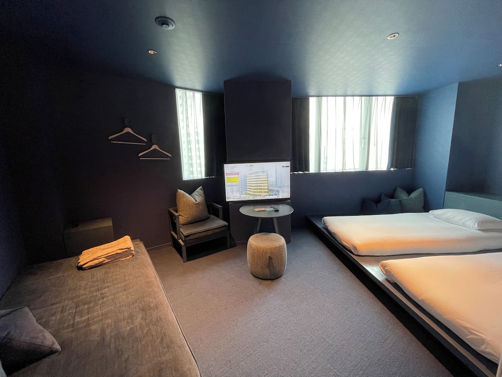 [ダークブルー] スーペリアルーム 禁煙 客室3 | トグルホテル水道橋