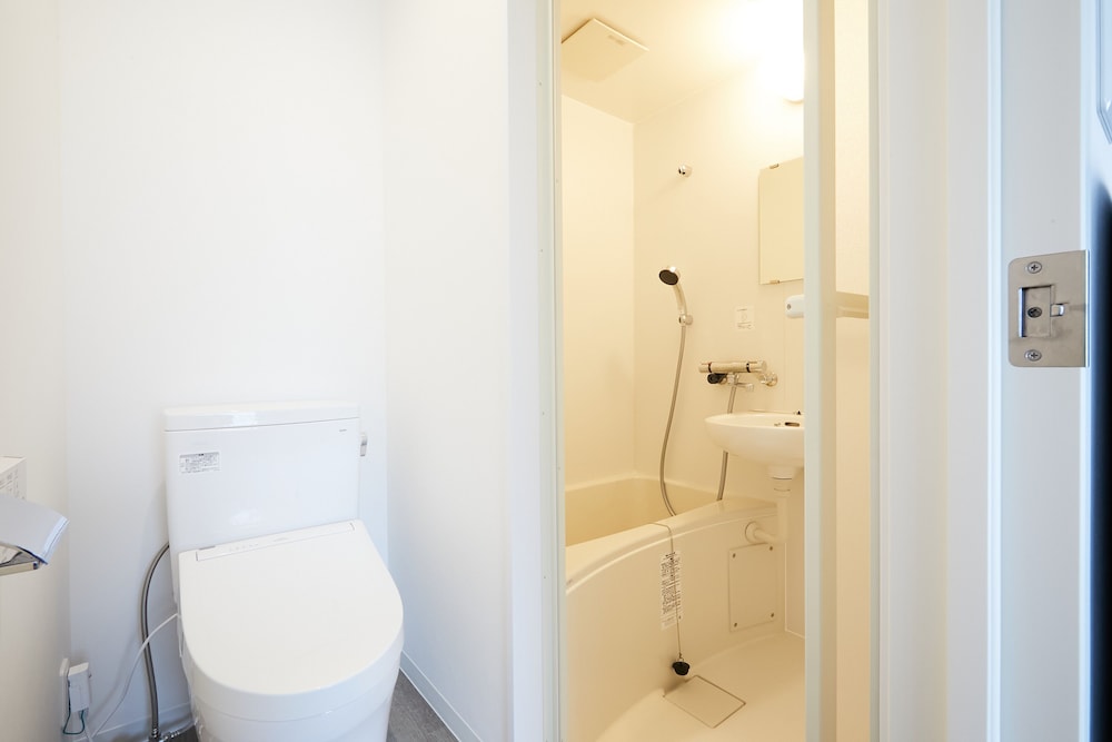 302 バスルーム1 | Designers Hotel Siesta