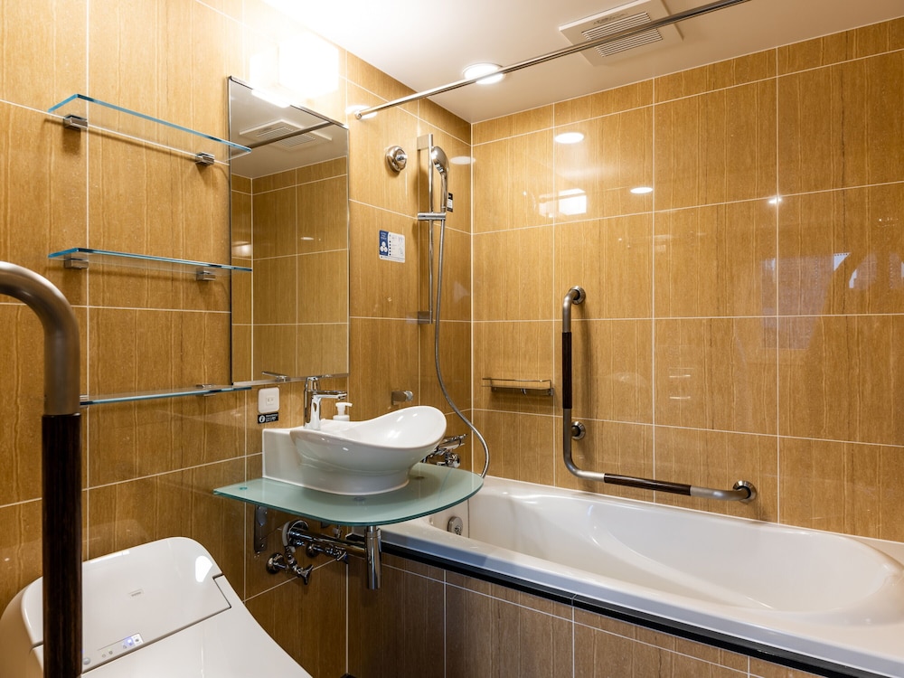 デラックス ツインルーム 禁煙 バリアフリー バスルーム0 | アパホテル〈茅場町八丁堀駅前〉