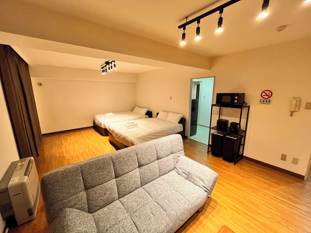 ファミリー ルーム 客室1 | Residence Hotel KABUTO