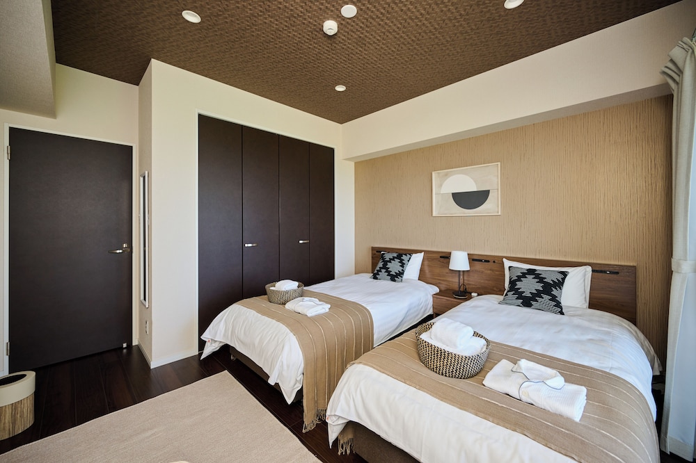 ラグジュアリー コンドミニアム 客室1 | Grand blue 303