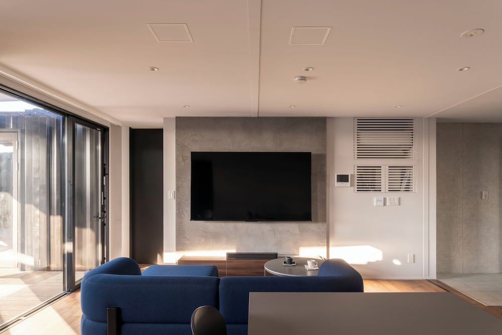 プレジデンシャル ヴィラ リビングルーム2 | RIVIERA Kujukuri