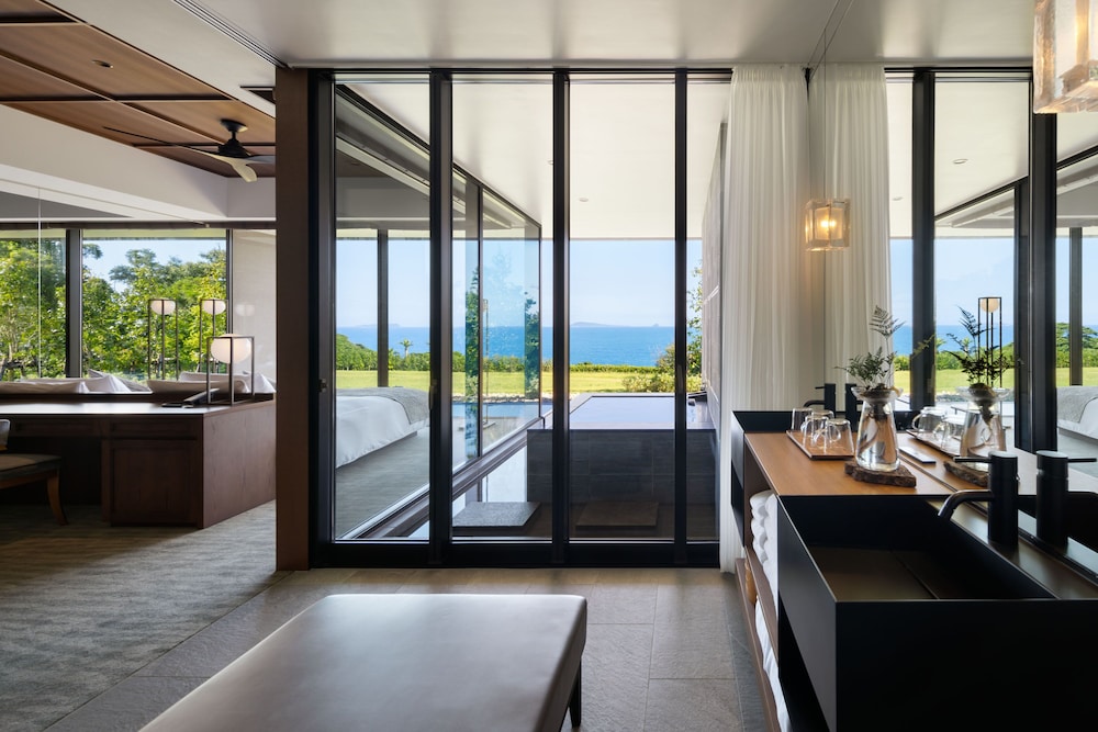 デラックス ツインルーム オーシャンビュー コーナー バスルーム0 | 五島リトリート ray by 温故知新