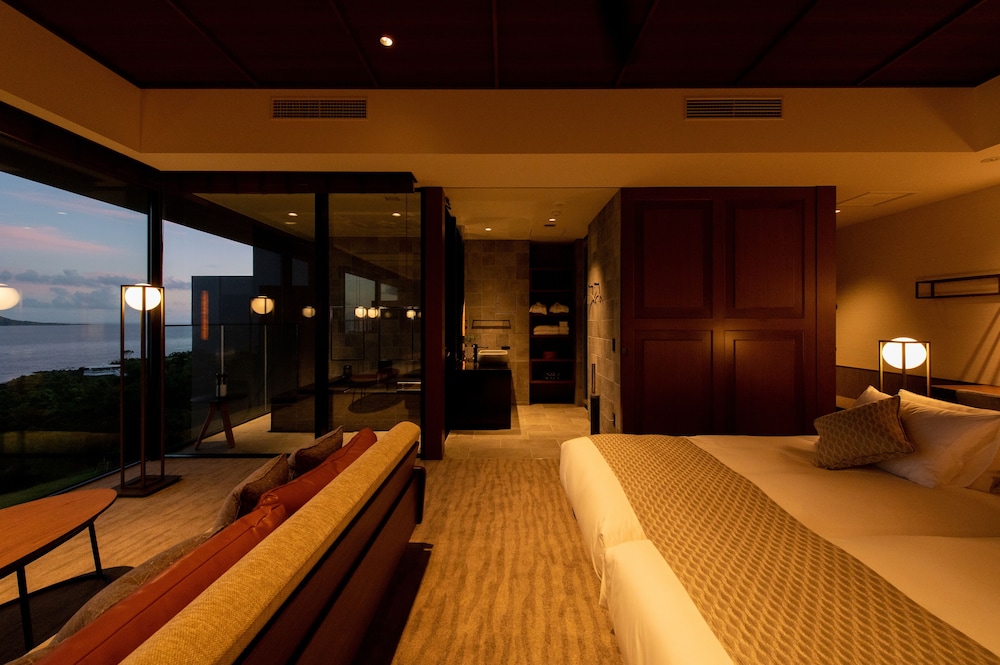 スーペリア ツインルーム バルコニー オーシャンビュー 客室8 | 五島リトリート ray by 温故知新