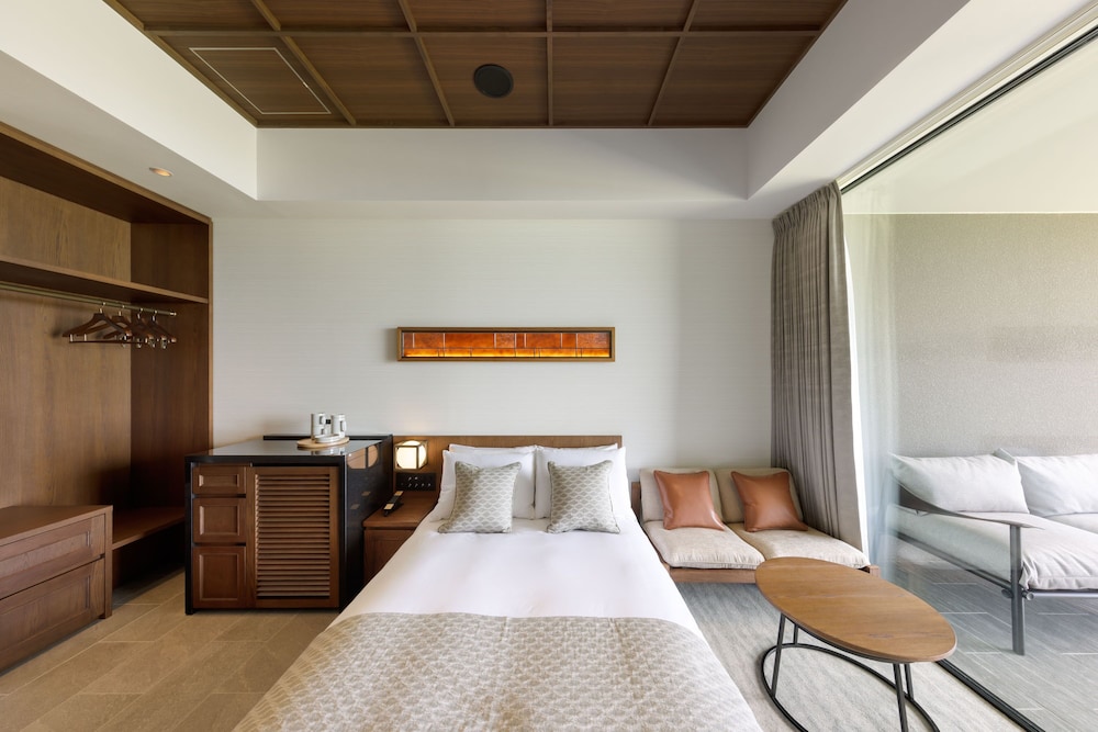 エコノミー ダブルルーム オーシャンビュー 客室1 | 五島リトリート ray by 温故知新