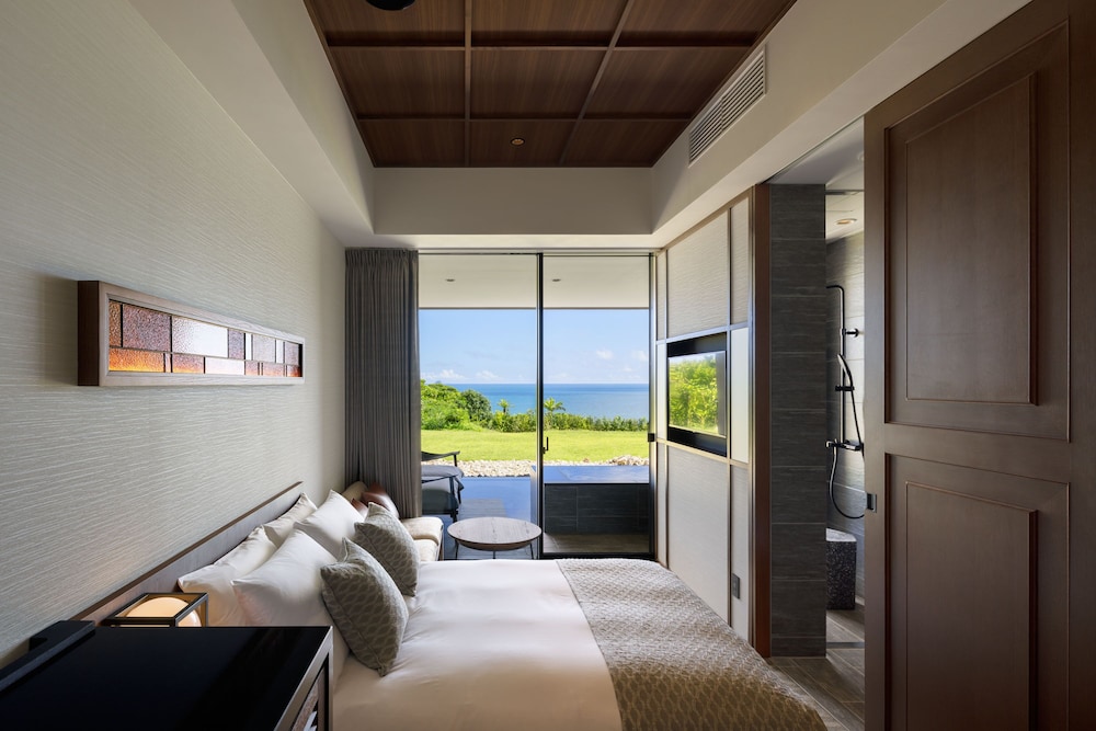 エコノミー ダブルルーム オーシャンビュー 部屋からの景観0 | 五島リトリート ray by 温故知新