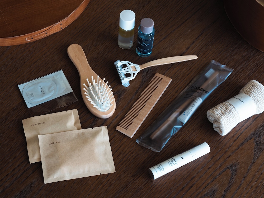 スーペリア ツインルーム バルコニー オーシャンビュー 客室の設備とサービス1 | 五島リトリート ray by 温故知新