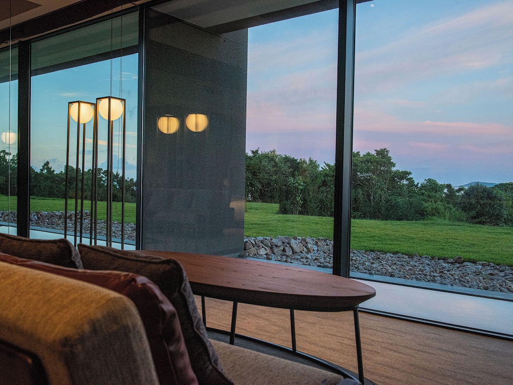 スタンダード ツインルーム オーシャンビュー 1 階 客室4 | 五島リトリート ray by 温故知新