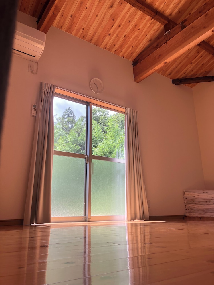 コテージ 客室8 | ささやかなおうち S 禾