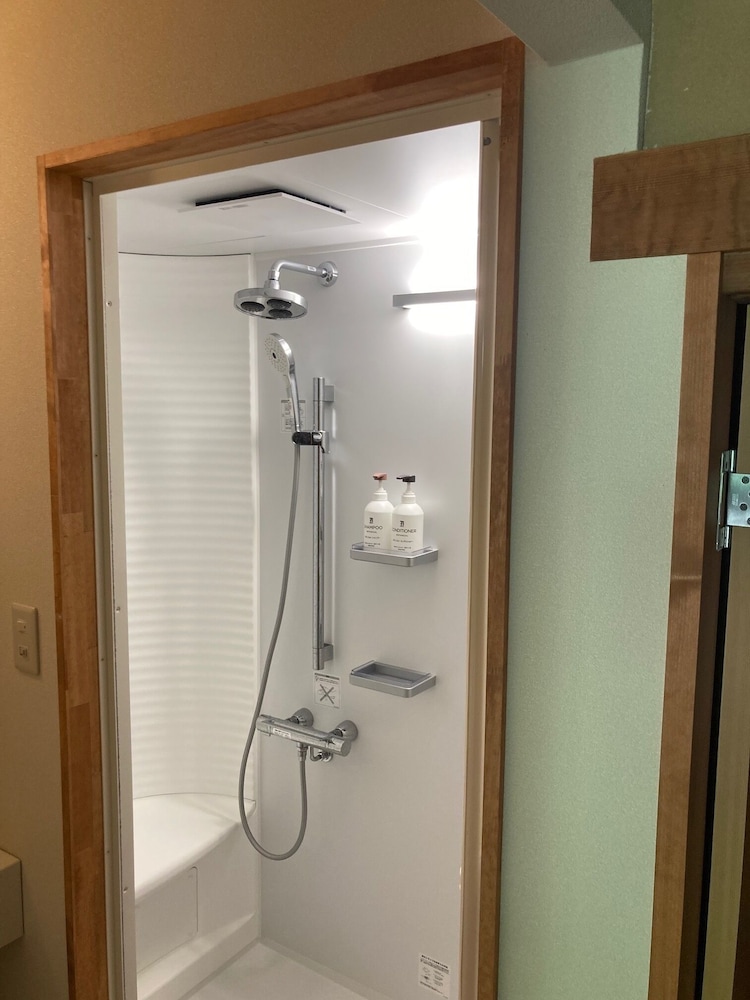 デラックス ダブルまたはツインルーム バスルーム0 | Komatsuya Seki Onsen