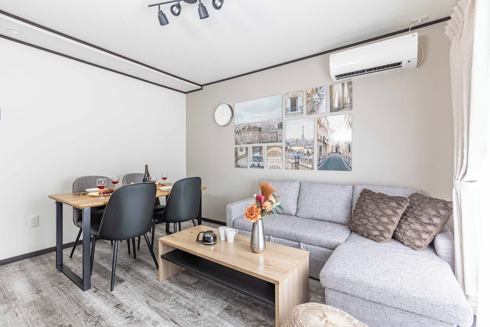 メインイメージ | ART SHINSEKAI MINAMI メインイメージ | ART SHINSEKAI MINAMI