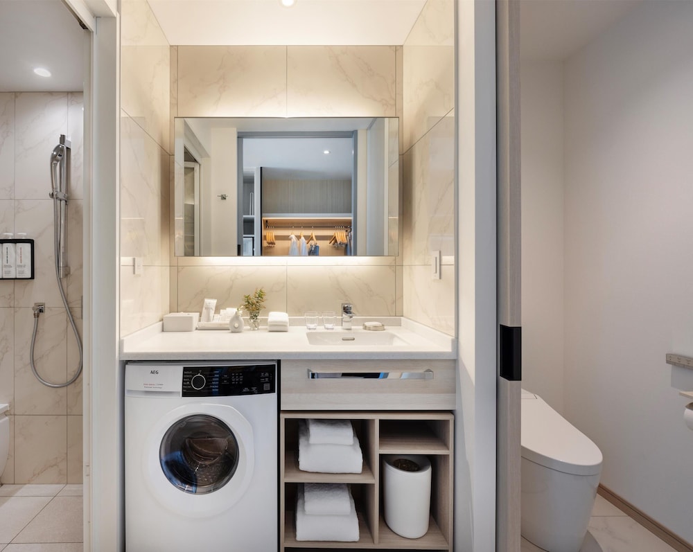 キング (ソファベッド付き) バスルーム3 | ハイアットハウス東京渋谷