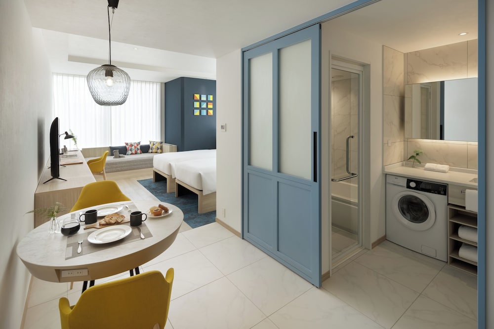 プレミアム ツインルーム (with Day Bed) | ハイアットハウス東京渋谷