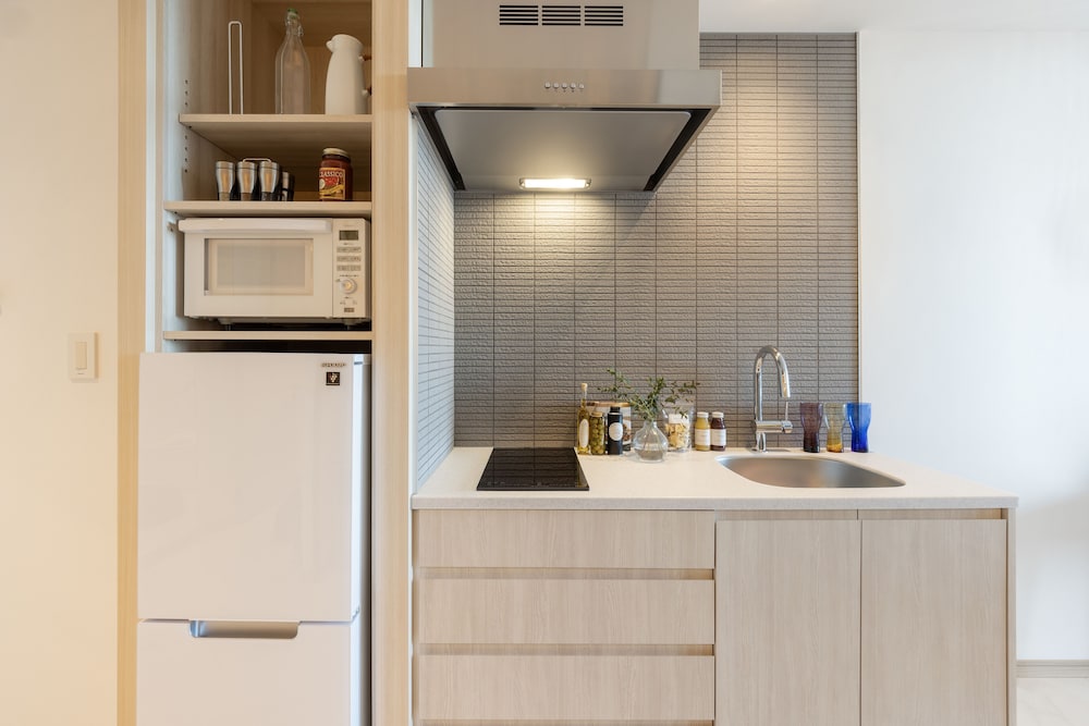 プレミアム ルーム キングベッド 1 台 (with Day Bed) 専用キッチン0 | ハイアットハウス東京渋谷