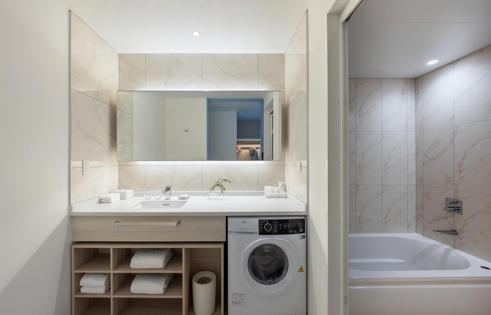 キング (ソファベッド付き) バスルーム2 | ハイアットハウス東京渋谷