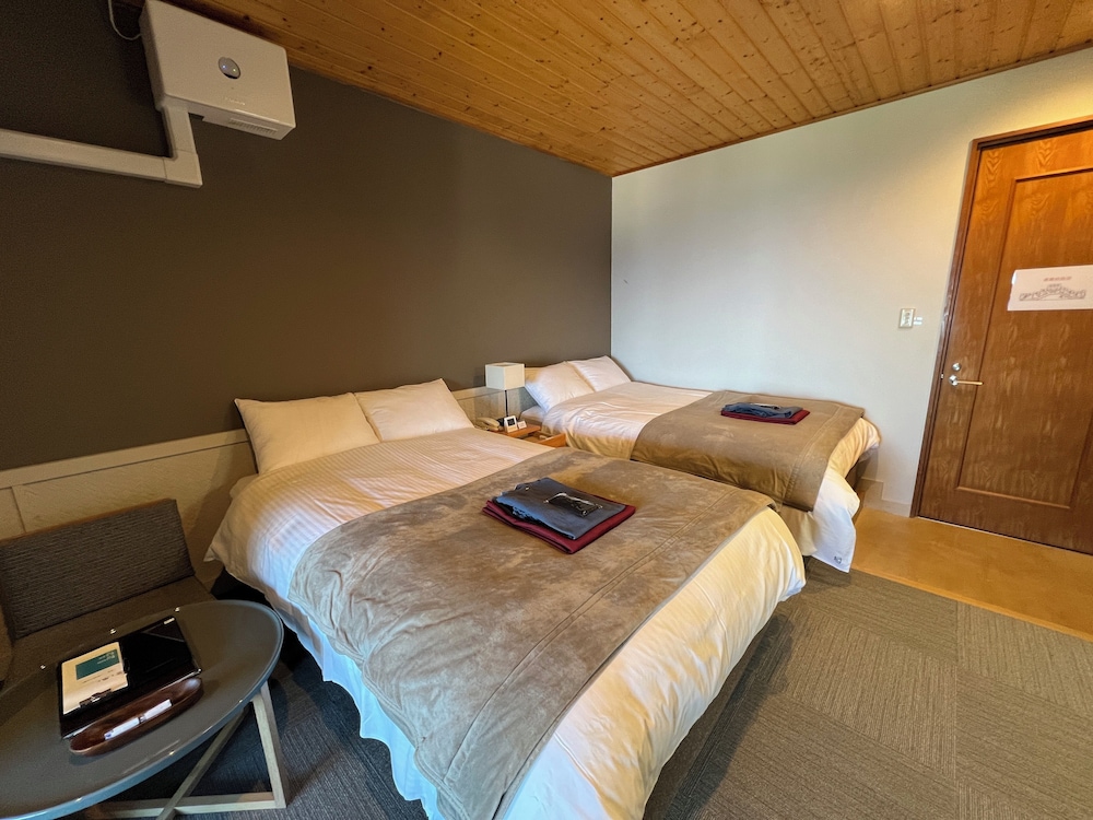 エコノミー ツインルーム 客室2 | 天空テラス