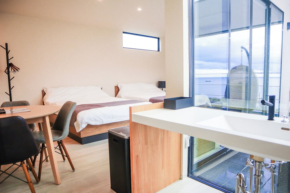 客室1 | ヴィラミクリ角島 客室1 | ヴィラミクリ角島