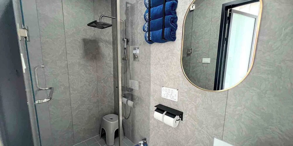 ベーシック コテージ 1 ベッドルーム ペットとの宿泊可 バスルーム0 | ヴィラミクリ角島