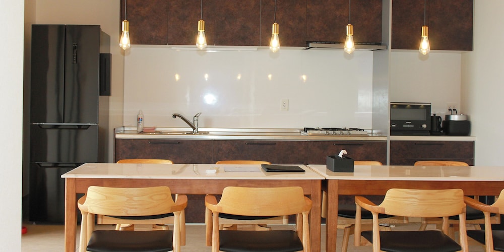 デラックス ヴィラ 2 ベッドルーム ペット不可 オーシャンビュー 専用キッチン1 | ヴィラミクリ角島