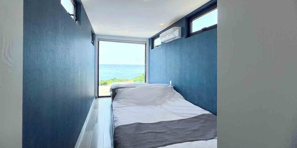 スーペリア コテージ 2 ベッドルーム ペット不可 海側 客室2 | ヴィラミクリ角島