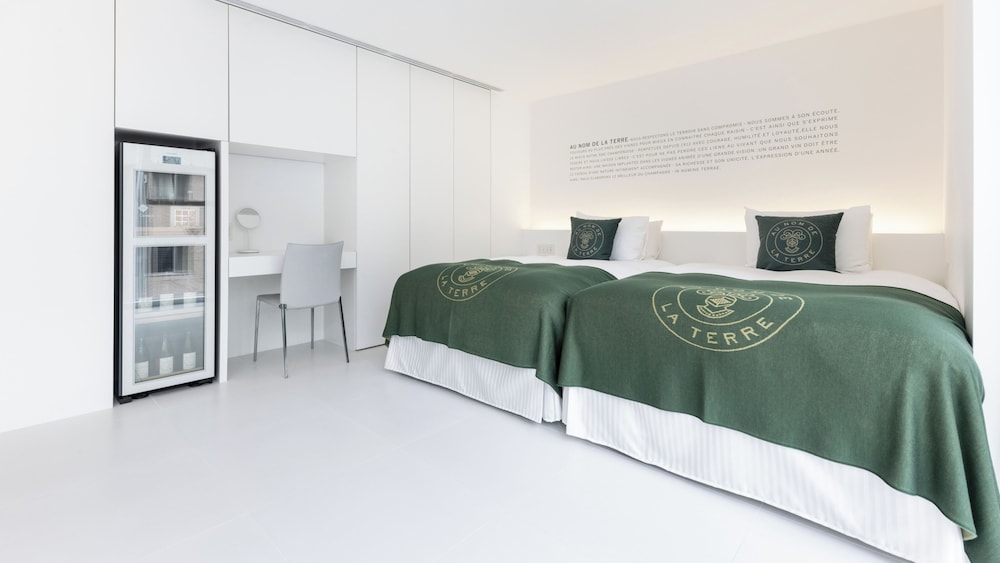 デラックスツインルーム 禁煙 (4F-10F) 客室14 | Cuvée J2 Hôtel Osaka by 温故知新 - 大人限定