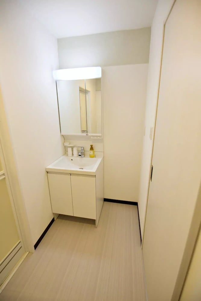 ベーシック アパートメント | KURA HOTEL IZUMISANO