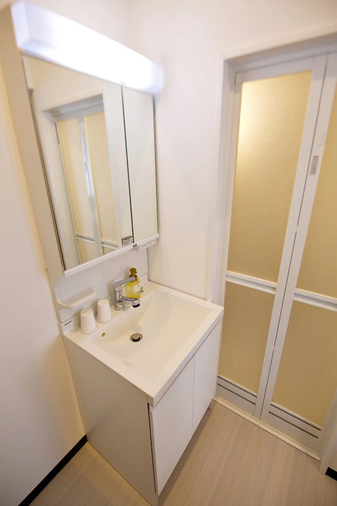 スタンダード アパートメント バスルーム2 | KURA HOTEL IZUMISANO