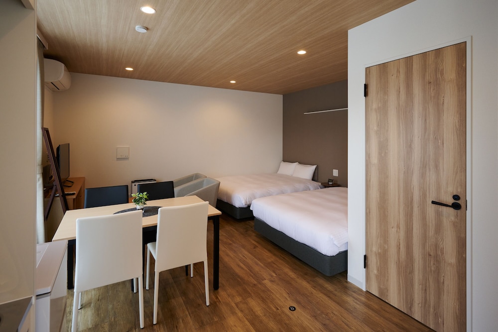 デラックス ツインルーム、禁煙 (23時以降のチェックインはできませんのでご注意ください) 客室1 | HOTEL R9 The Yard 霧島国分