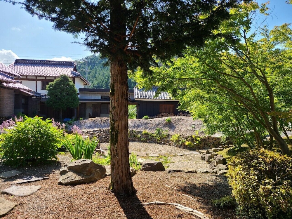 庭園1 | 旅館 土と糸