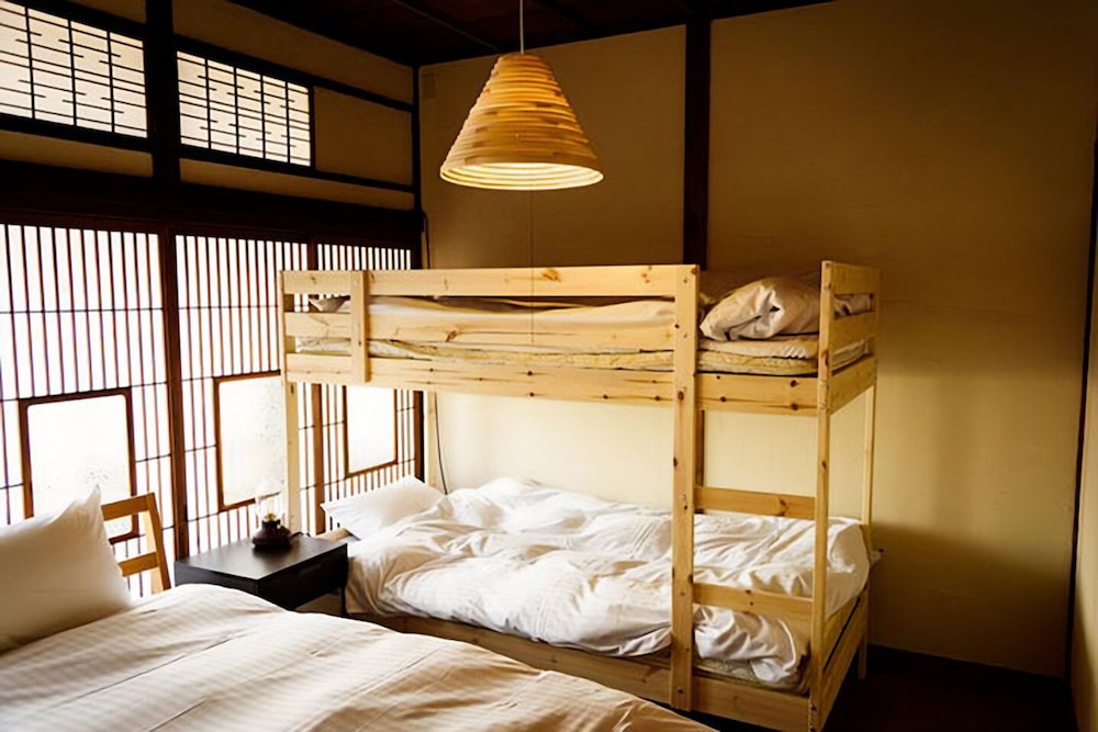 ハウス 客室11 | 備後ヤマモ