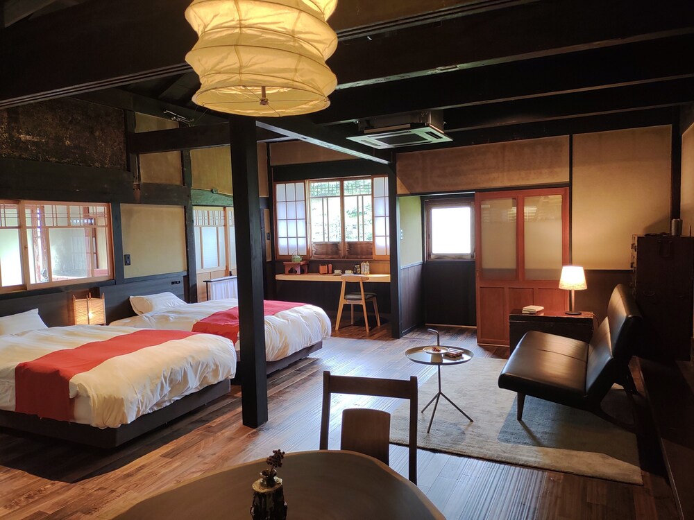 蛍火 HOTARUBI 102 部屋貸し 禁煙 (フロント施設から2.4km) 客室4 | NIPPONIA 美山鶴ヶ岡 山の郷