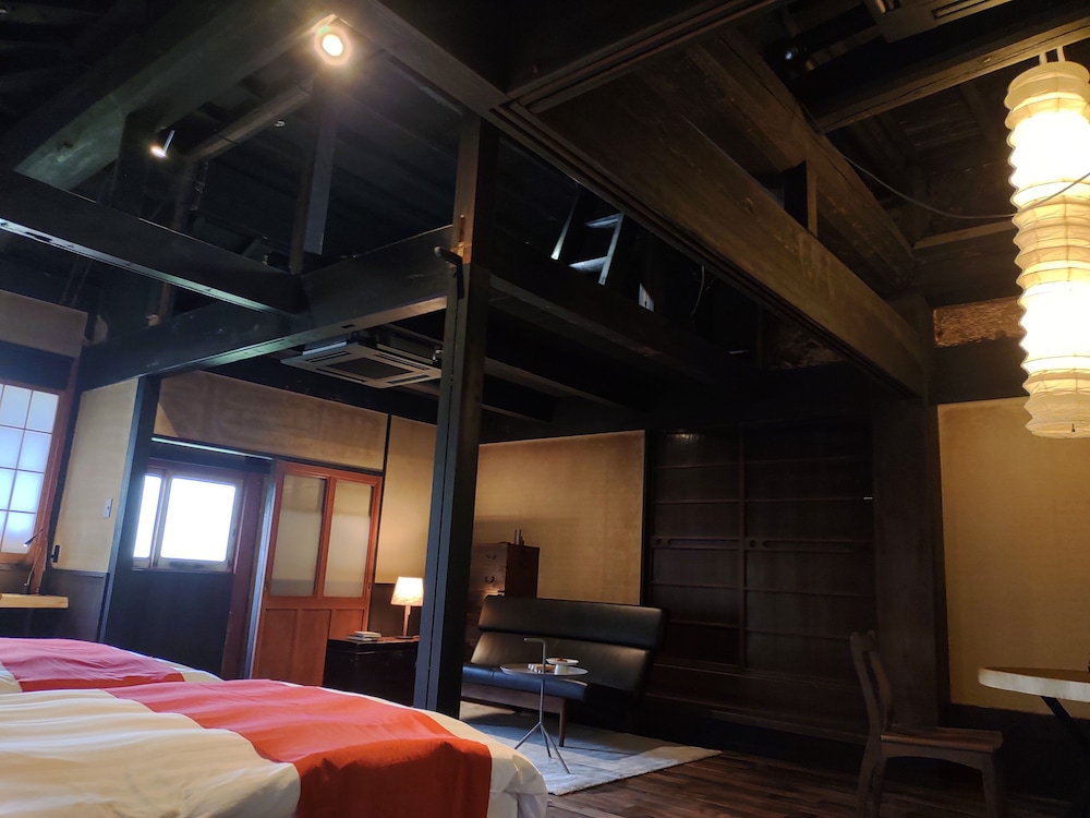 蛍火 HOTARUBI 102 部屋貸し 禁煙 (フロント施設から2.4km) 客室6 | NIPPONIA 美山鶴ヶ岡 山の郷