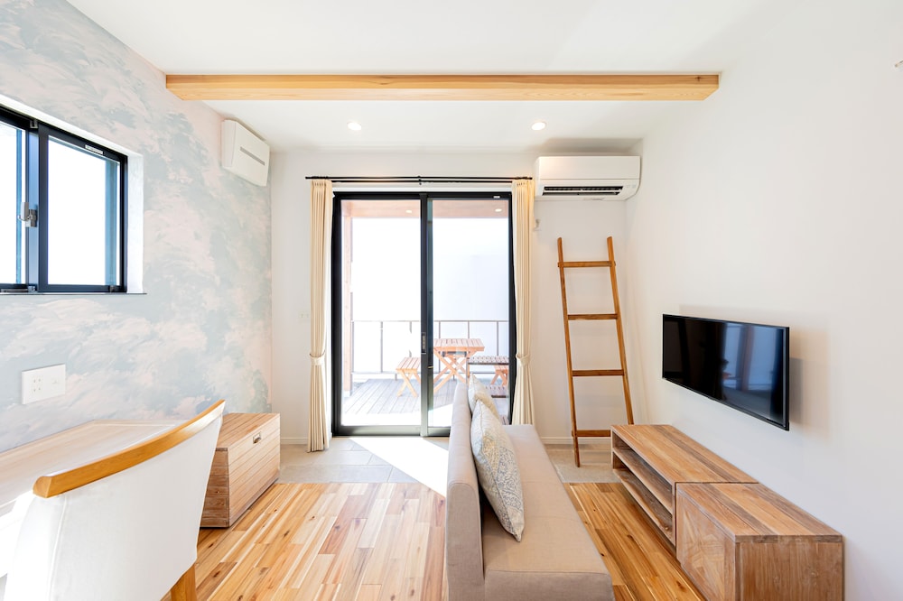 スタンダード ダブルルーム ダブルベッド 1 台 禁煙 客室7 | イノセンスリゾート -in 千葉レゾール -