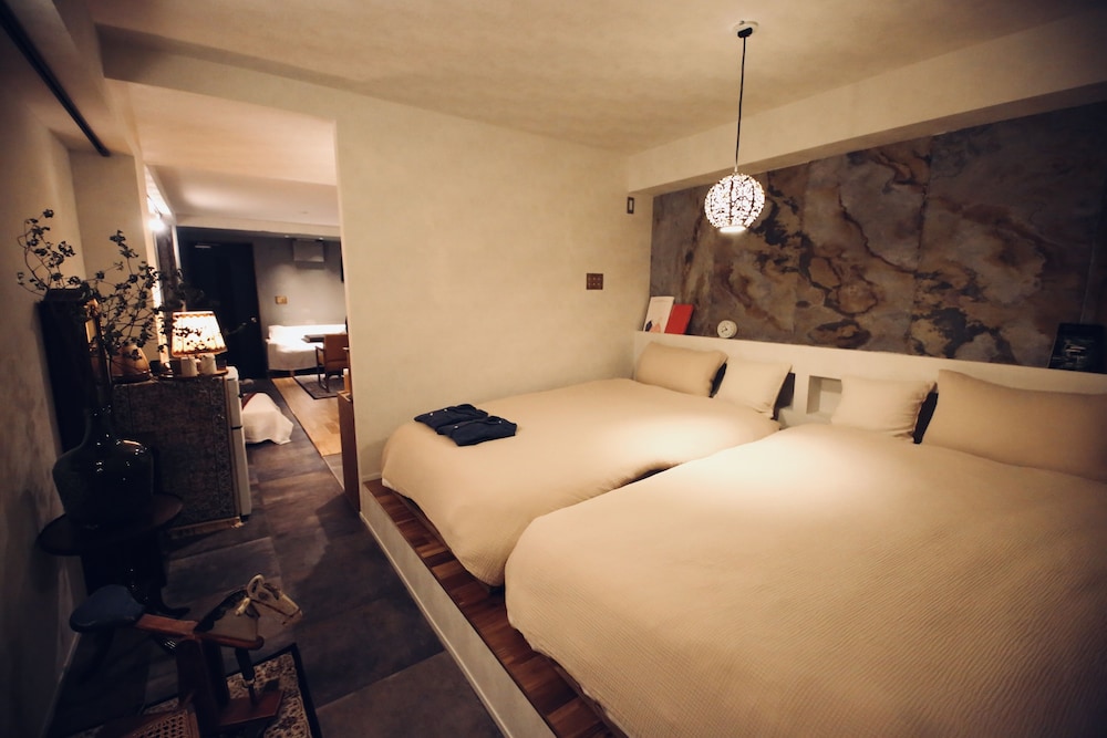 スーペリア スタジオ 客室2 | TOE LIBRARY