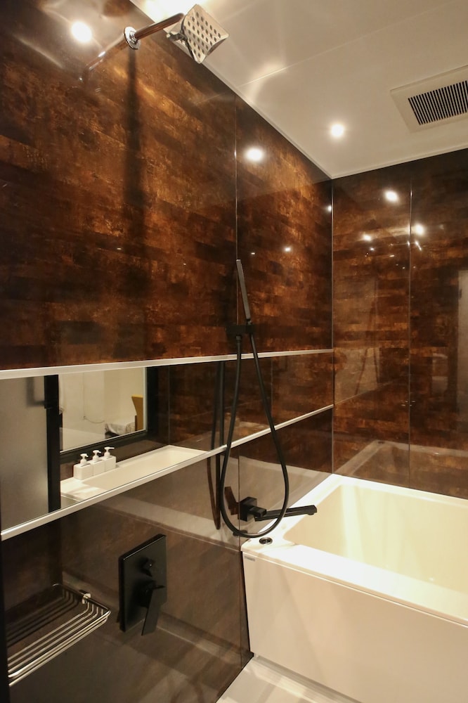 スーペリア アパートメント バスルーム1 | TOE LIBRARY