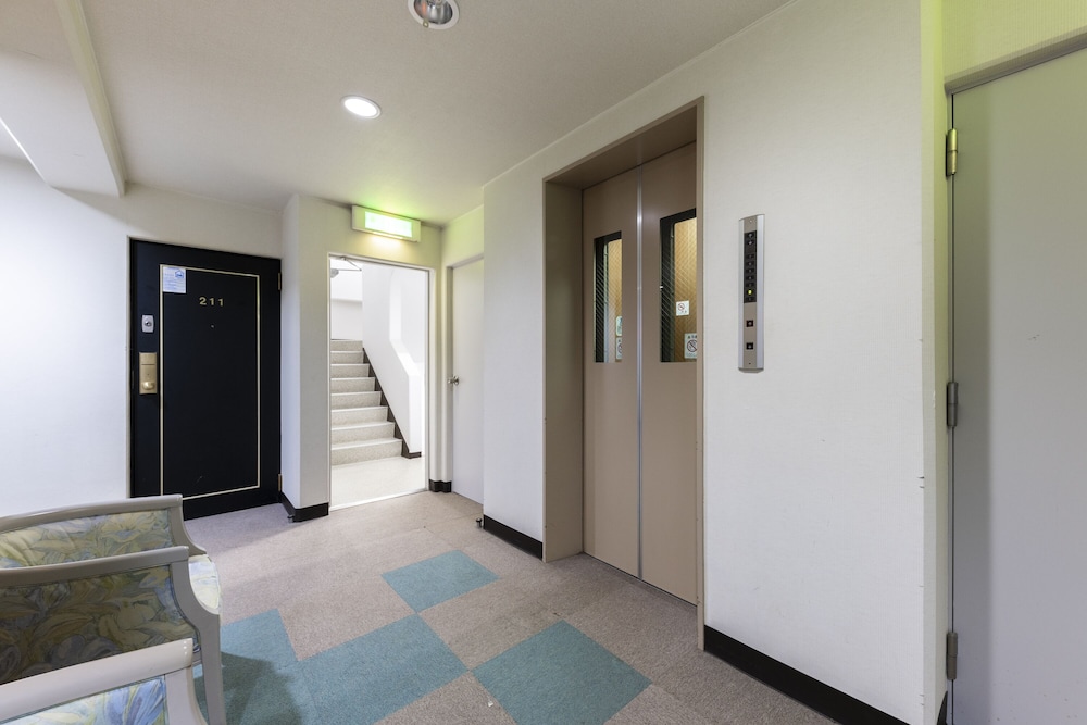 ビジネス アパートメント 客室10 | Few Days Condominium 205