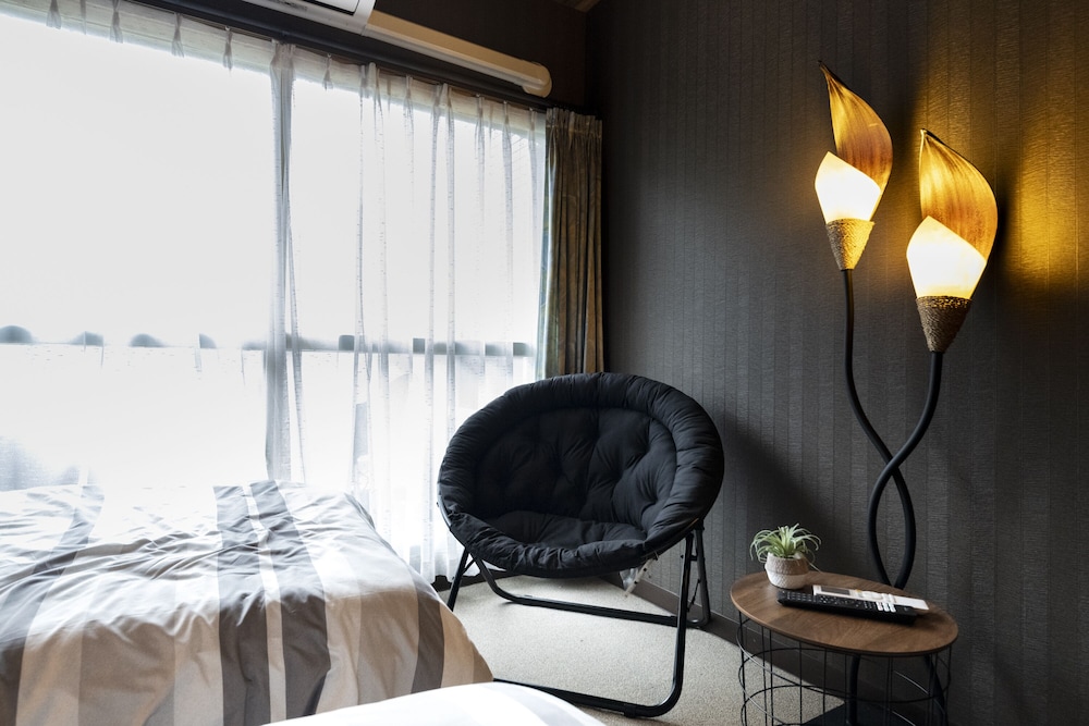 ビジネス アパートメント 客室2 | Few Days Condominium 205