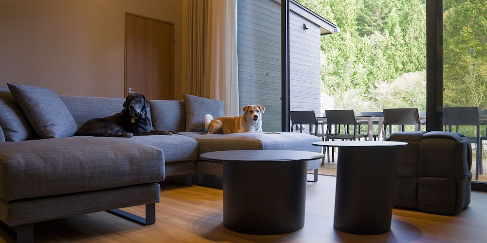 [A棟] 102平米/ペット可/天然温泉, サウナ, ドッグラン付き | Rakuten STAY VILLA 日光