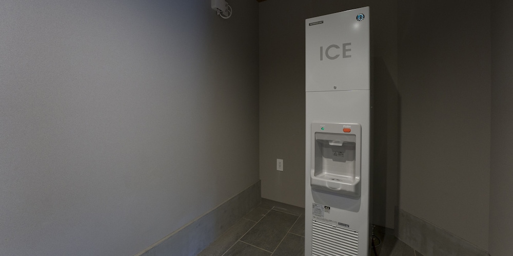 [C棟] 105平米/天然温泉, サウナ, テラス付き 共用キッチン設備5 | Rakuten STAY VILLA 日光