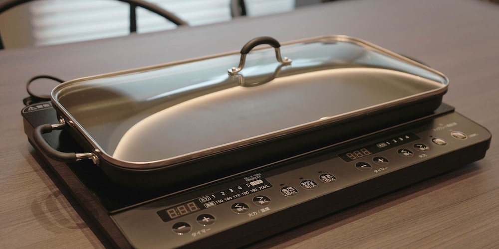 [C棟] 105平米/天然温泉, サウナ, テラス付き 共用キッチン設備1 | Rakuten STAY VILLA 日光