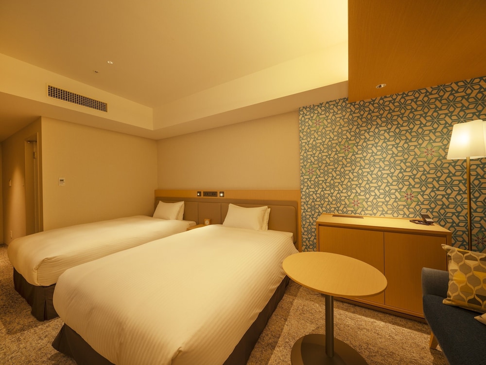 スタンダード ツインルーム 禁煙 客室4 | ホテル エミオン 札幌
