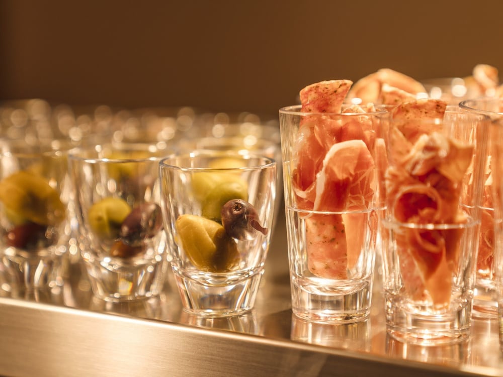 クラブツイン [クラブラウンジアクセス付] 禁煙 エグゼクティブ ラウンジ5 | ホテル エミオン 札幌